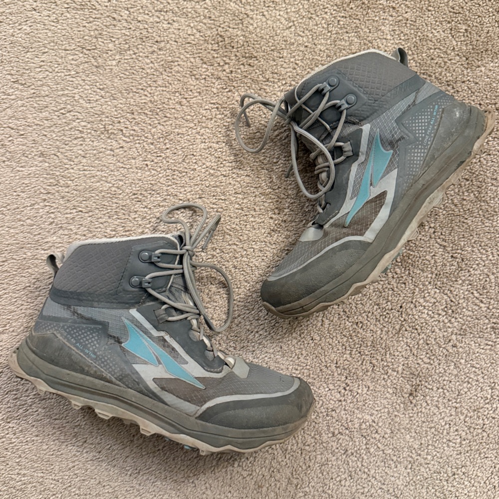 Altra Lone Peak Hiking Boots Women’s 7.5